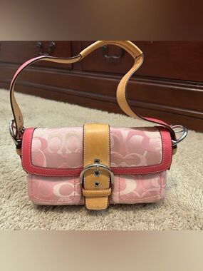 Coach Vintage Y2K Pink Soho Boho Signature Canvas Shoulder Bag Buckle Flap Purse